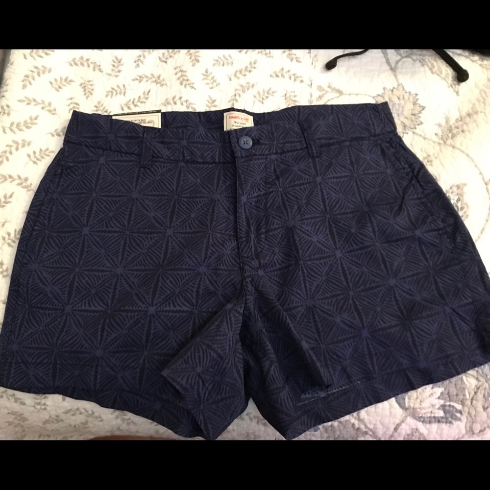 Gap short NWT